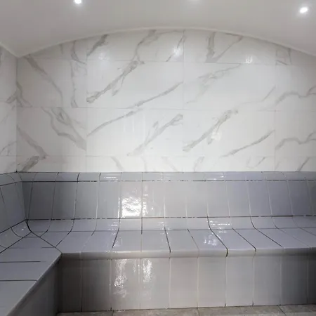 아파트 Burgas Residence 504 L Indoor Parking L Breakfast & Spa Available 부르가스