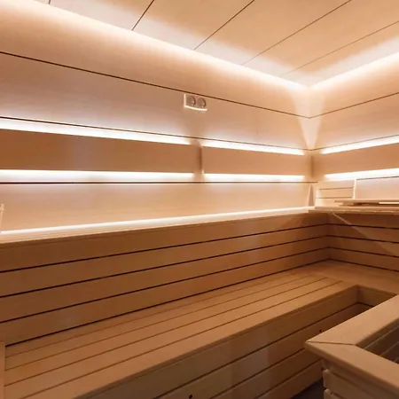 Burgas Residence 504 L Indoor Parking L Breakfast & Spa Available Бургас