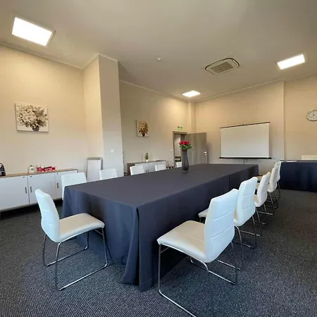 504 L Indoor Parking L Breakfast & Available * Burgas