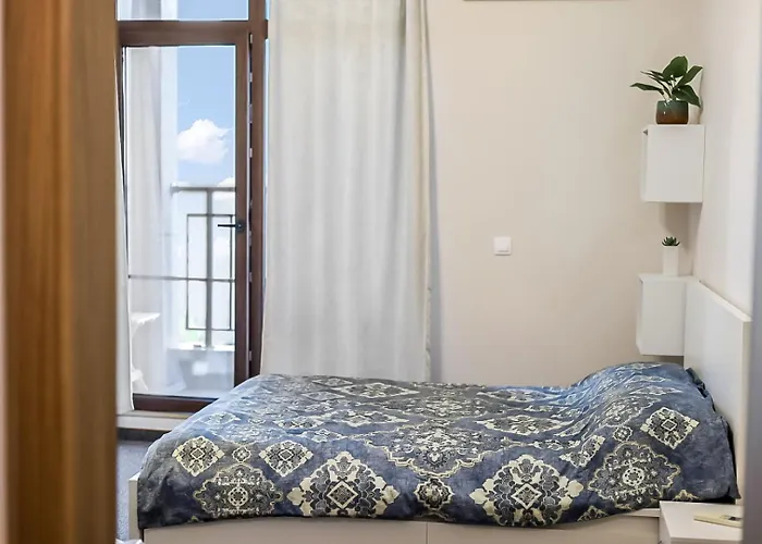 504 L Indoor Parking L Breakfast & Available * Burgas City