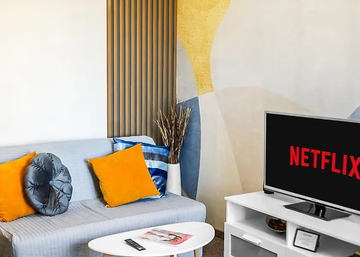 504 L Indoor Parking L Breakfast & Available * Burgas City