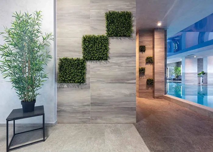 504 L Indoor Parking L Breakfast & Available Appartement *